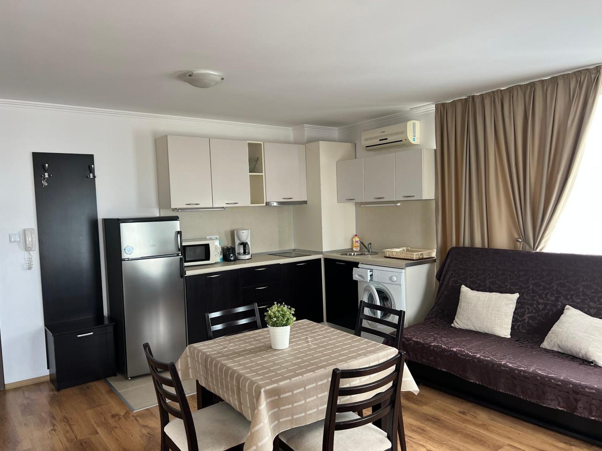 Antorini Apartments Sveti Vlas Eksteriør bilde