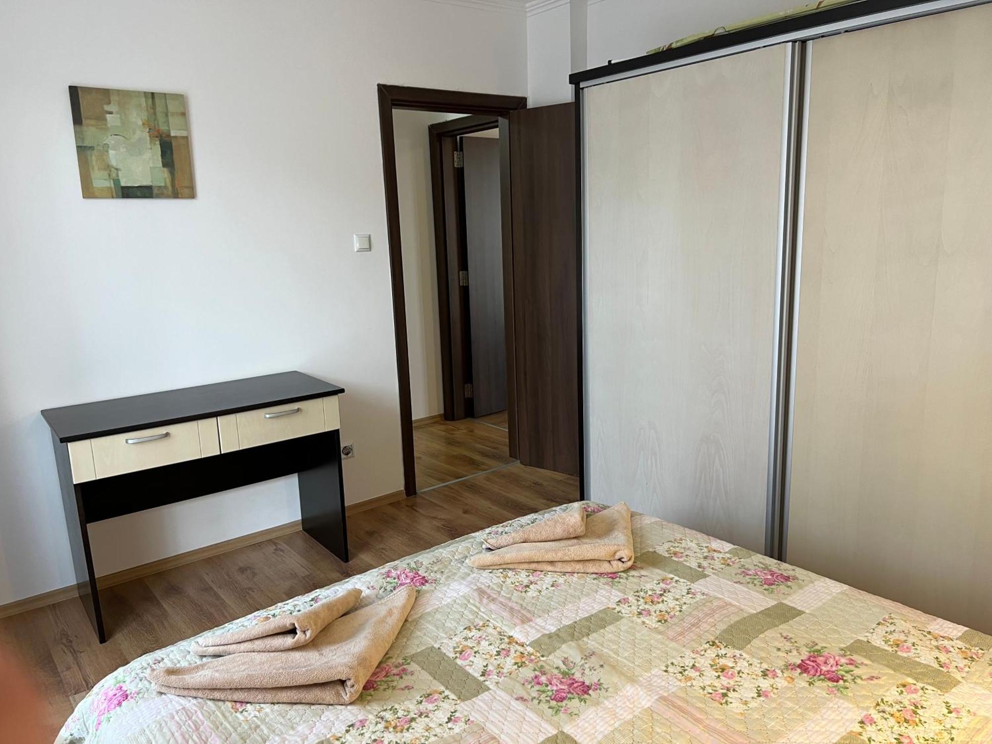 Antorini Apartments Sveti Vlas Eksteriør bilde