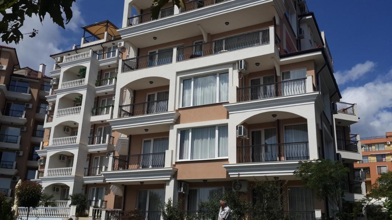 Antorini Apartments Sveti Vlas Eksteriør bilde